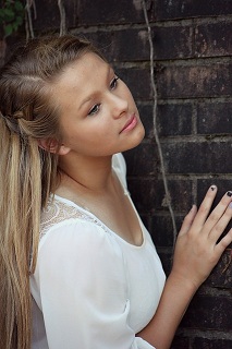 账号销售渠道正版的短信攻击